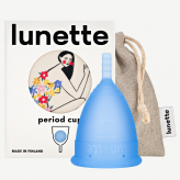 Менструальная чаша "Lunette" синяя